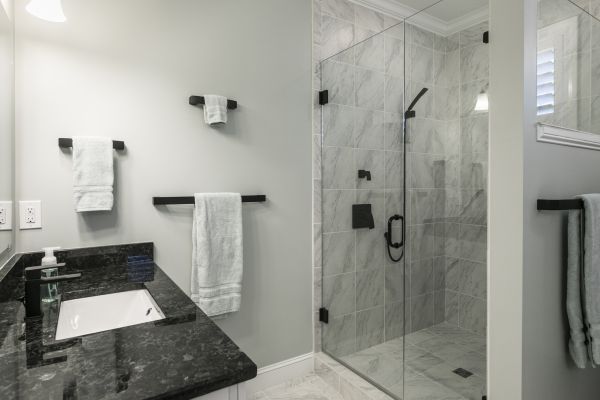 Granite Shower Installation - Granite Shower Installation Traverse City, Michigan